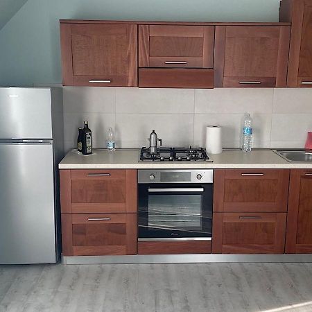 La Magnolia Apartaments IV Tulip Десенцано дел Гарда Екстериор снимка