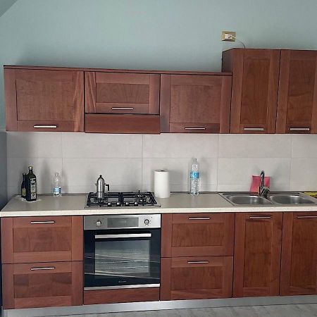 La Magnolia Apartaments IV Tulip Десенцано дел Гарда Екстериор снимка