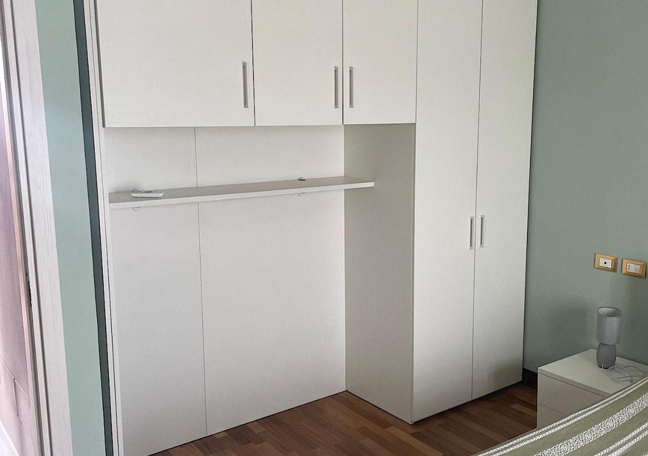 La Magnolia Apartaments IV Tulip Десенцано дел Гарда Екстериор снимка